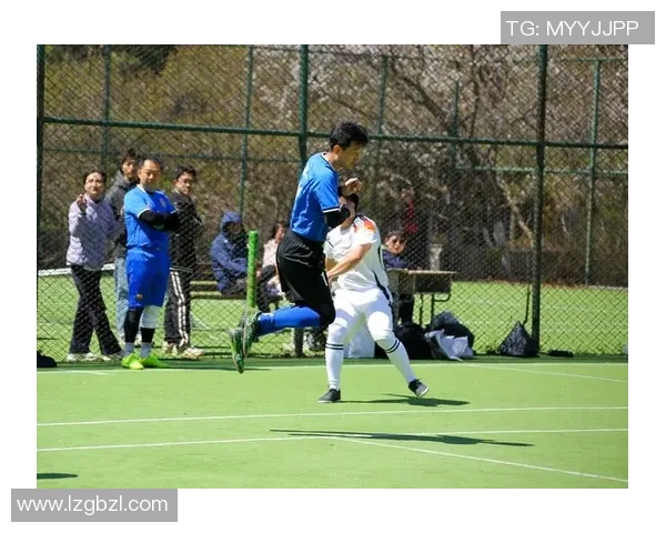 百事足球广告：小孩挑选心中最强球星，燃爆梦想与激情